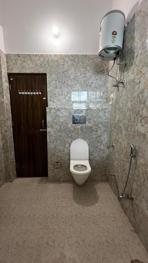 Hotel Mangalam Grand Lucknow Esterno foto